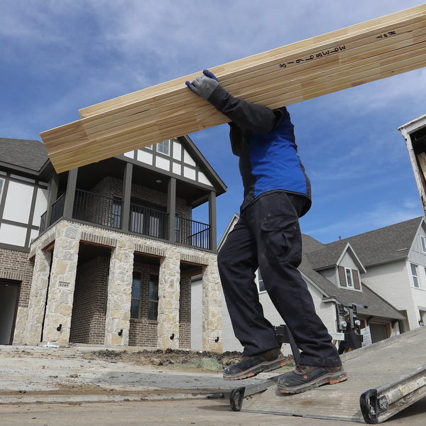 U.S. Economy Grew 2.9 Percent In 2018, Just Below Trump's Target